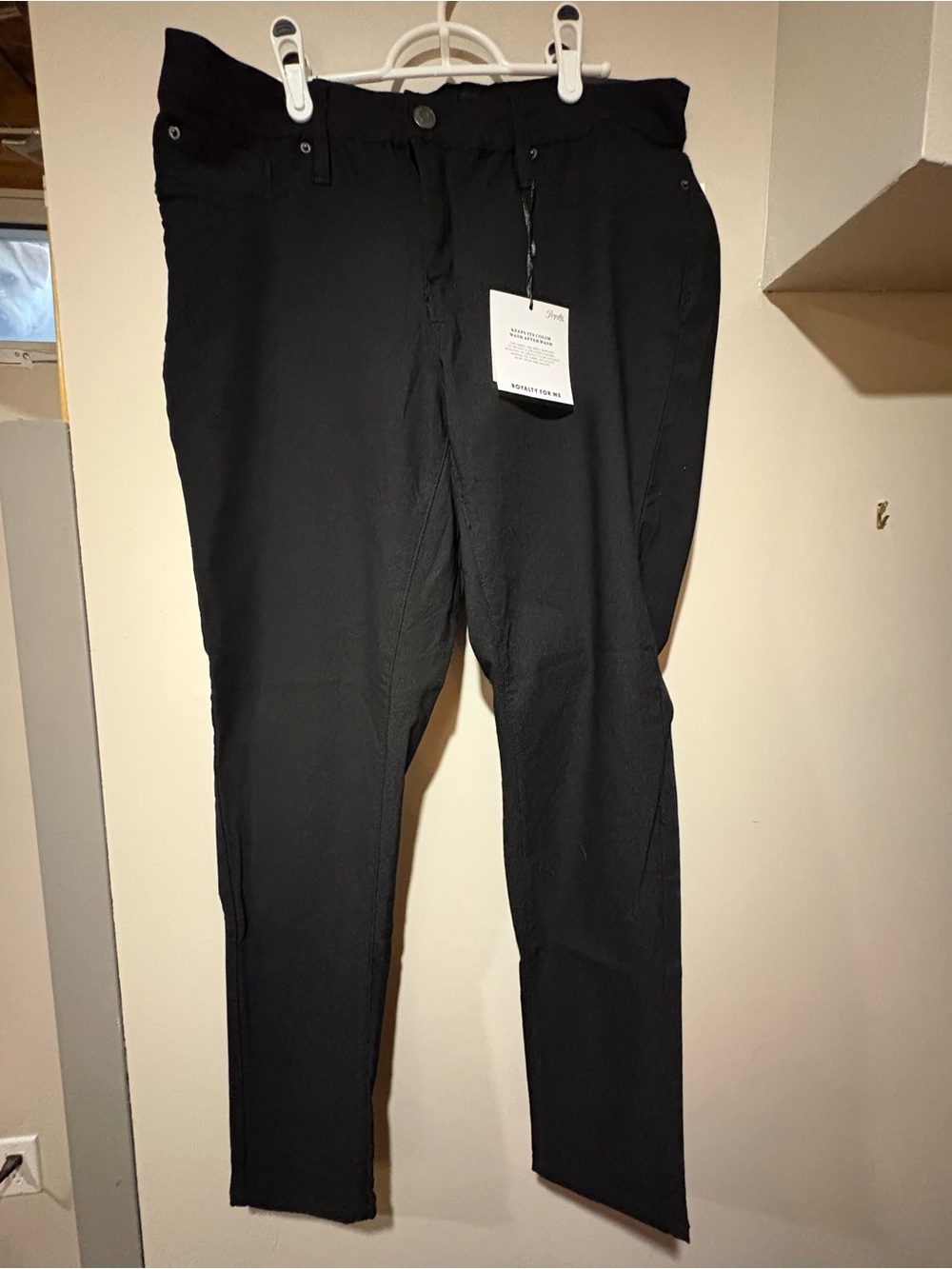 NWT Royalty For Me Men's Black Chinos